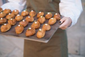Tardana Events deslumbra en la apertura del curso universitario con un brunch valenciano para 400 invitados - Gastronomía y Moda