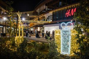 TORRE SEVILLA celebra un fin de semana de Black Friday y Navidad con artesanía, música en directo, deporte y pista de patinaje - Gastronomía y Moda