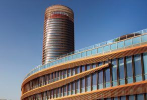 Enhorabuena. TORRE SEVILLA, primer conjunto inmobiliario en Andalucía en obtener el certificado de AENOR ante el coronavirus - Gastronomía y Moda