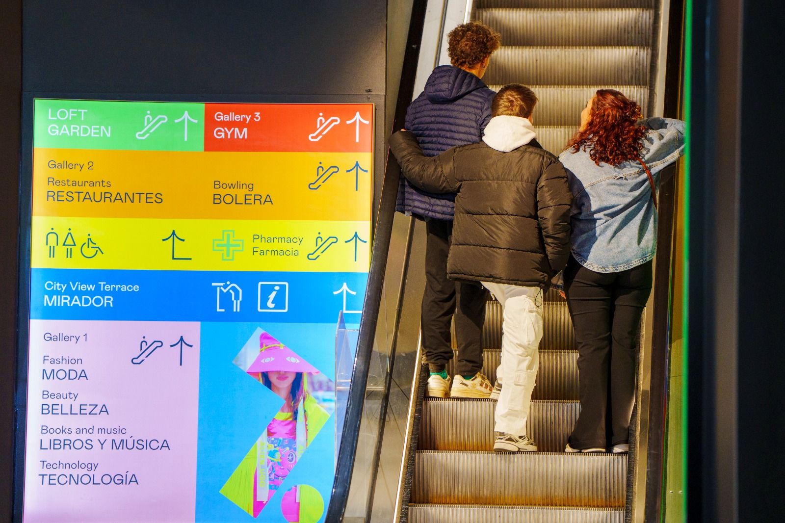 Torre Sevilla da la bienvenida a la primavera con un Pop-Up Market lleno de moda, artesanía y planes imprescindibles en la ciudad - Gastronomía y Moda