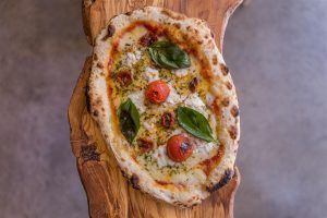 Ovejas Negras Company lanza el servicio de comida a domicilio - Torres y García - Gastronomía y Moda