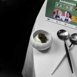 Tribeca y Cañabota convierten Sevilla en capital de la alta gastronomía con Andalusian Cooking Tour Gusto del Sur - Gastronomía y Moda