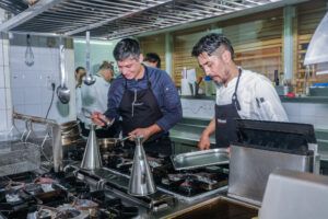 Tribeca y Cañabota convierten Sevilla en capital de la alta gastronomía con Andalusian Cooking Tour Gusto del Sur - Gastronomía y Moda