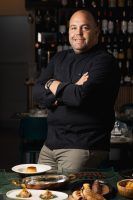 El hostelero Urbano González celebra los dos años de su restaurante Chiquilla en SevillaEl hostelero Urbano González celebra los dos años de su restaurante Chiquilla en Sevilla - Gastronomía y Moda