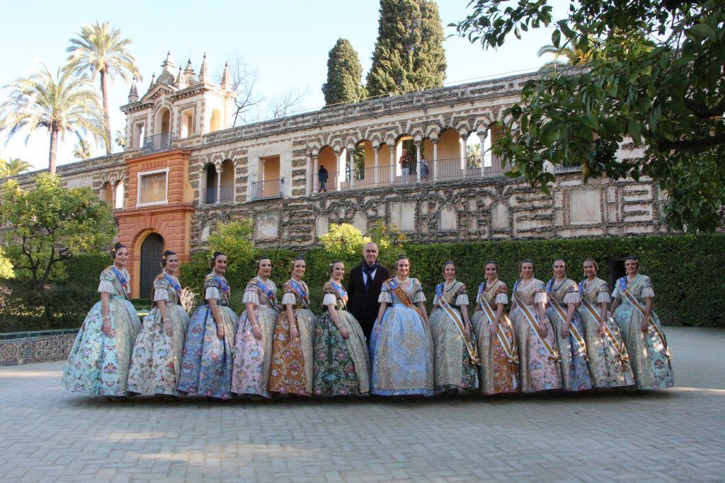 La Fallera Mayor 2020 visita Sevilla