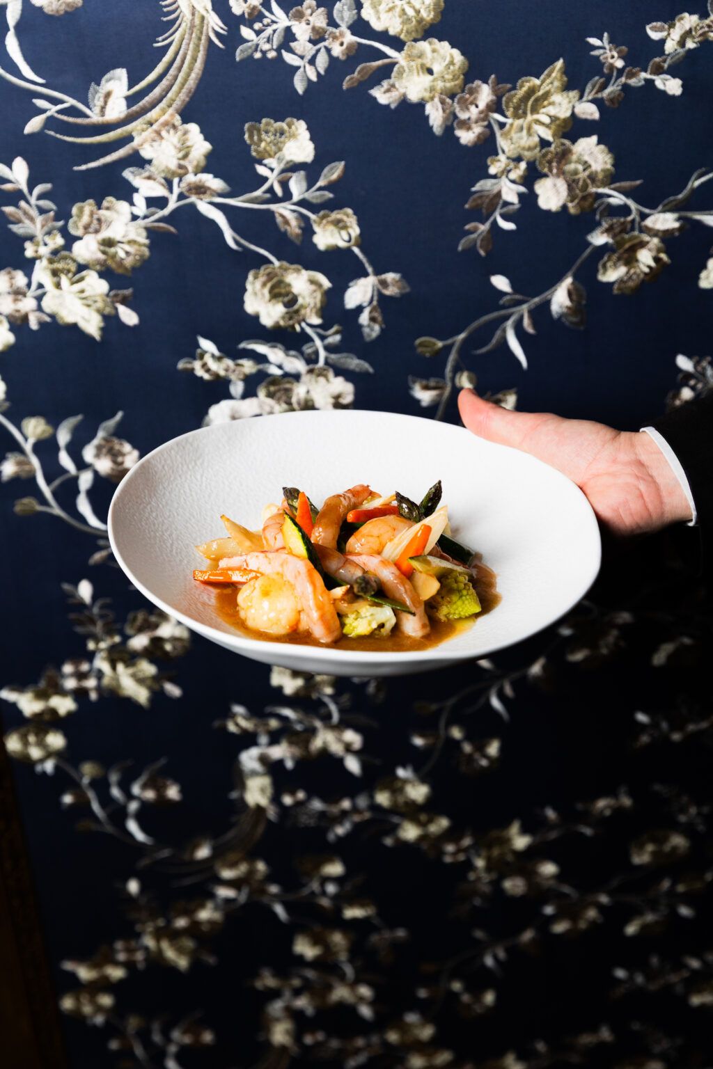 Chicarreros da el gran salto gastronómico en Sevilla y se posiciona como uno de los imprescindibles de la ciudad Chicarreros da el gran salto gastronómico en Sevilla y se posiciona como uno de los imprescindibles de la ciudad - Gastronomía y Moda