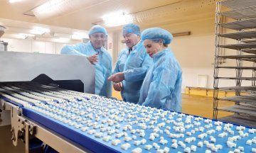 Javier Faúdez destaca a Quesos El Pastor como muestra de las empresas zamoranas de primer nivel que compiten mundialmente - Gastronomía y Moda