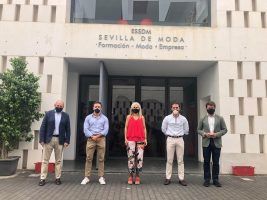 La Junta de Andalucía respalda a los jóvenes creadores de Moda en ESSDM - Gastronomía y Moda
