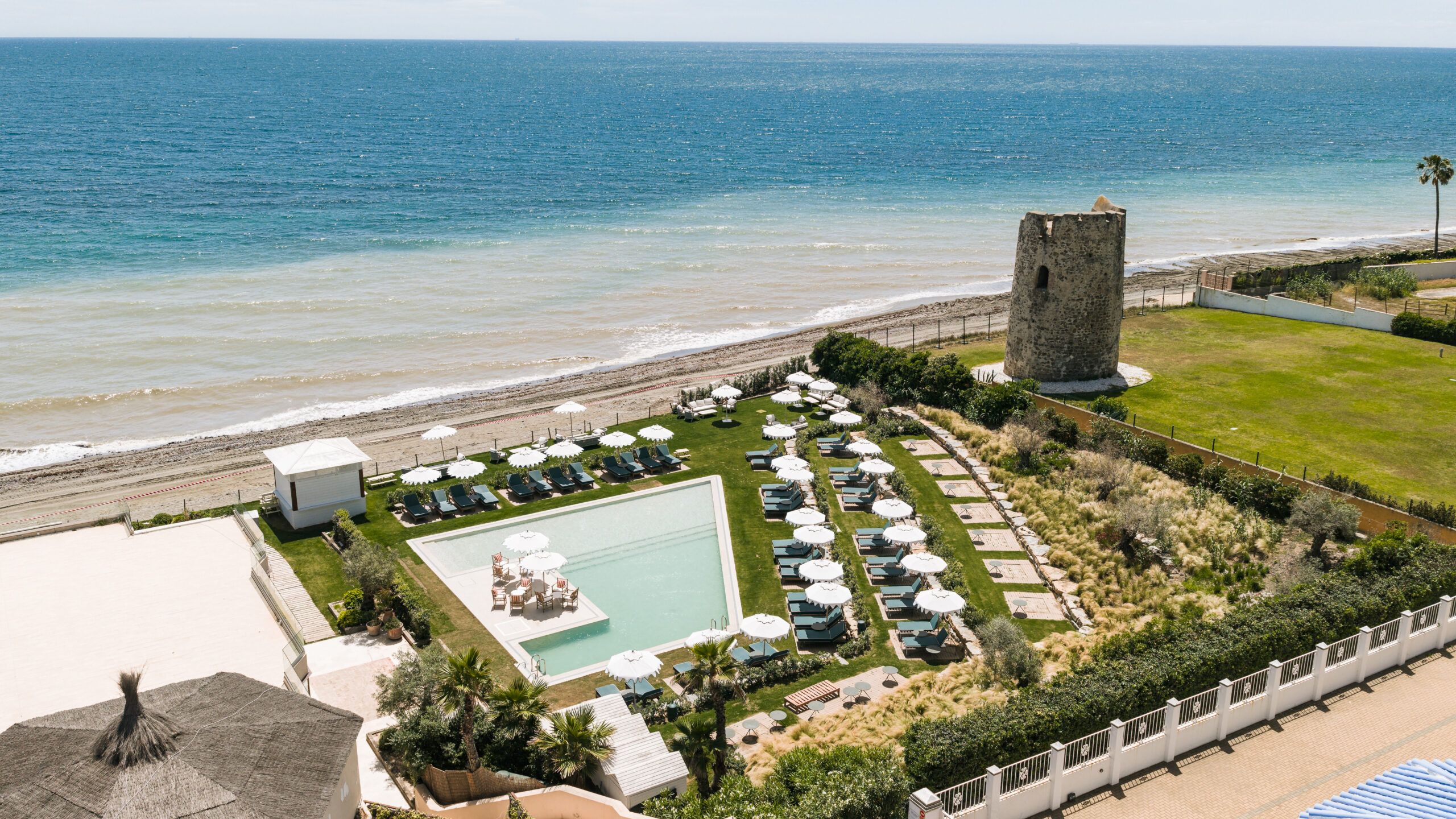 Barbillón Marbella estrena temporada y se consolida como uno de los grandes destinos gastronómicos frente al Mediterráneo - Gastronomía y Moda