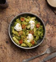 Voltereta Tanzania abre en Alicante, un restaurante en medio de la selva - Gastronomía y Moda