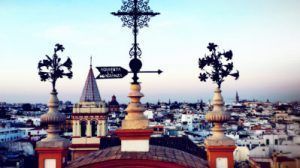 La Hermandad de la Macarena llama al turismo con el impresionante audiovisual 'Abiertos a la Esperanza' - Gastronomía y Moda