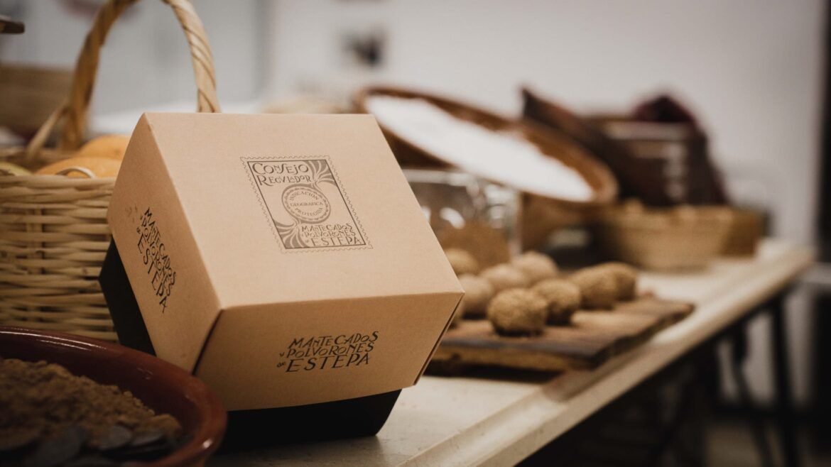 Estepa arranca una nueva campaña de mantecados y polvorones - Gastronomía y Moda