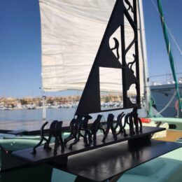 Puerto Sotogrande convierte el arte contemporáneo en parte de su paisaje con las esculturas de José Luis Biedma - Gastronomía y Moda