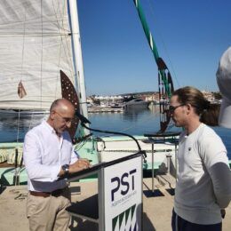 Puerto Sotogrande convierte el arte contemporáneo en parte de su paisaje con las esculturas de José Luis Biedma - Gastronomía y Moda