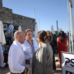 Puerto Sotogrande convierte el arte contemporáneo en parte de su paisaje con las esculturas de José Luis Biedma - Gastronomía y Moda