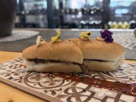 Visitamos Tablafina Sevilla y su cocina pensada para compartir junto a los vinos de Colonias de Galeón - Gastronomía y Moda