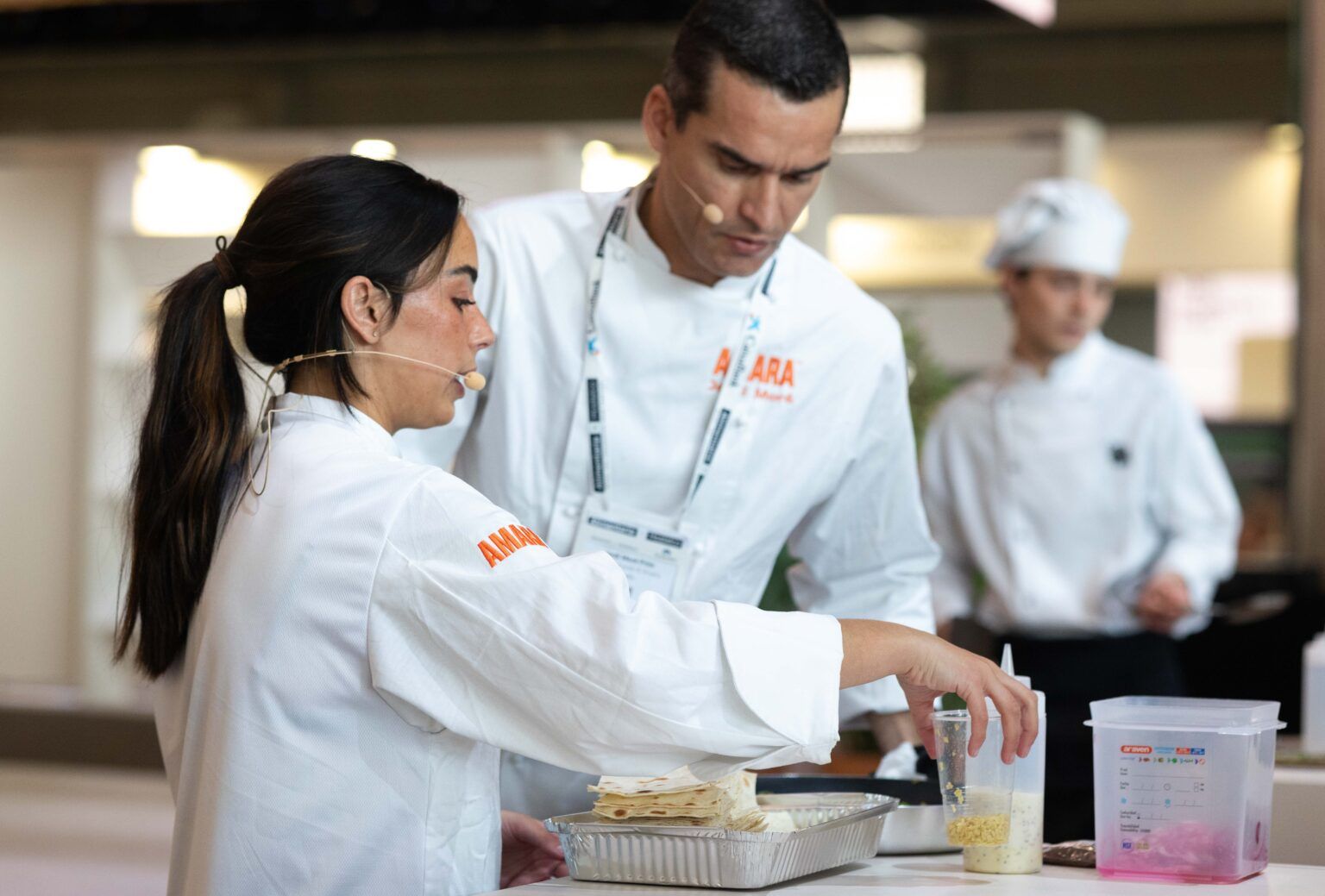 Pilu Cuenca deslumbra en Alimentaria con un showcooking vegetal que marca tendencia en la nueva cocina saludable - Gastronomía y Moda