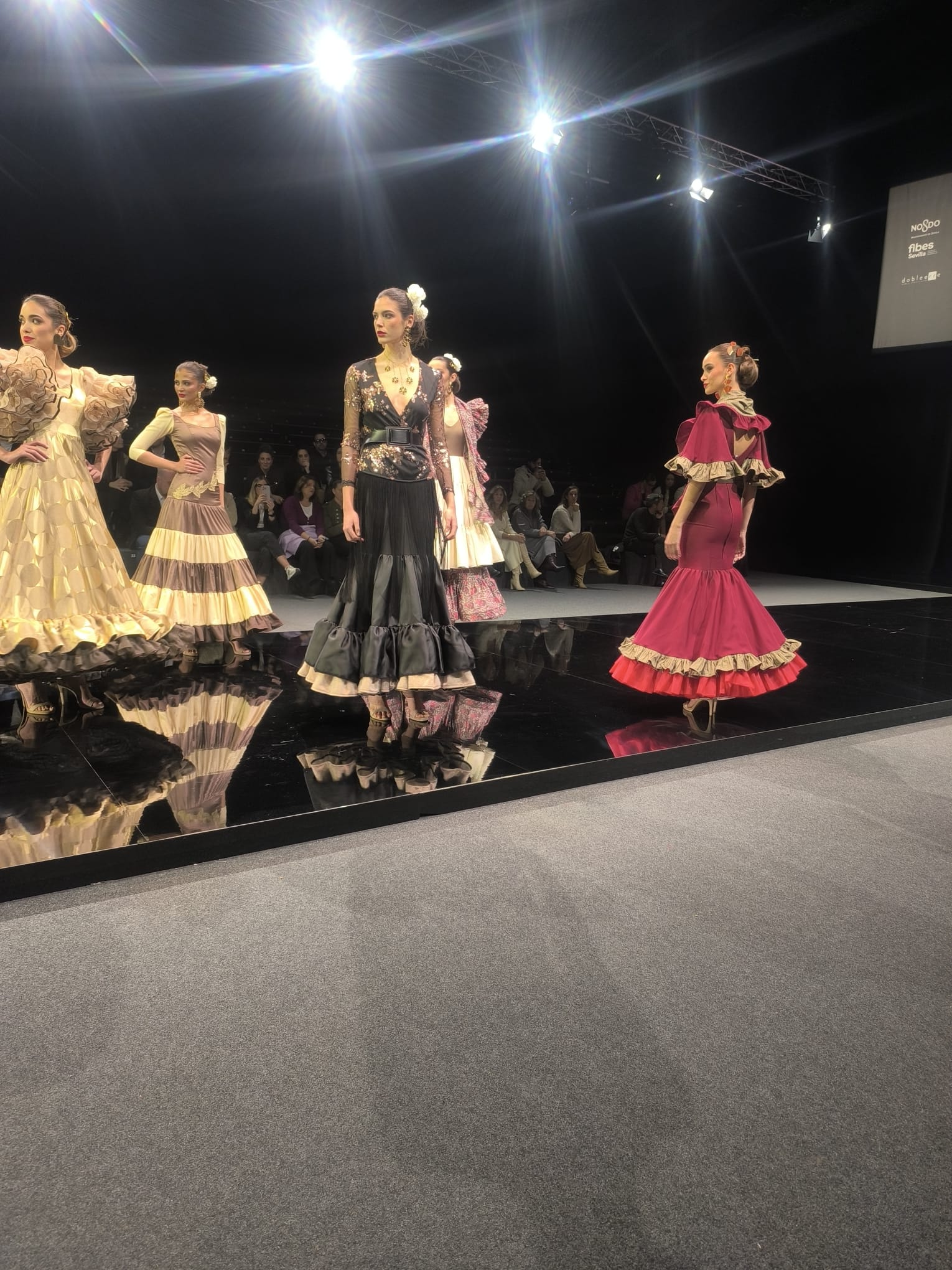 Málaga refuerza su proyección creativa en SIMOF Sevilla con el talento de su moda flamenca - Gastronomía y Moda