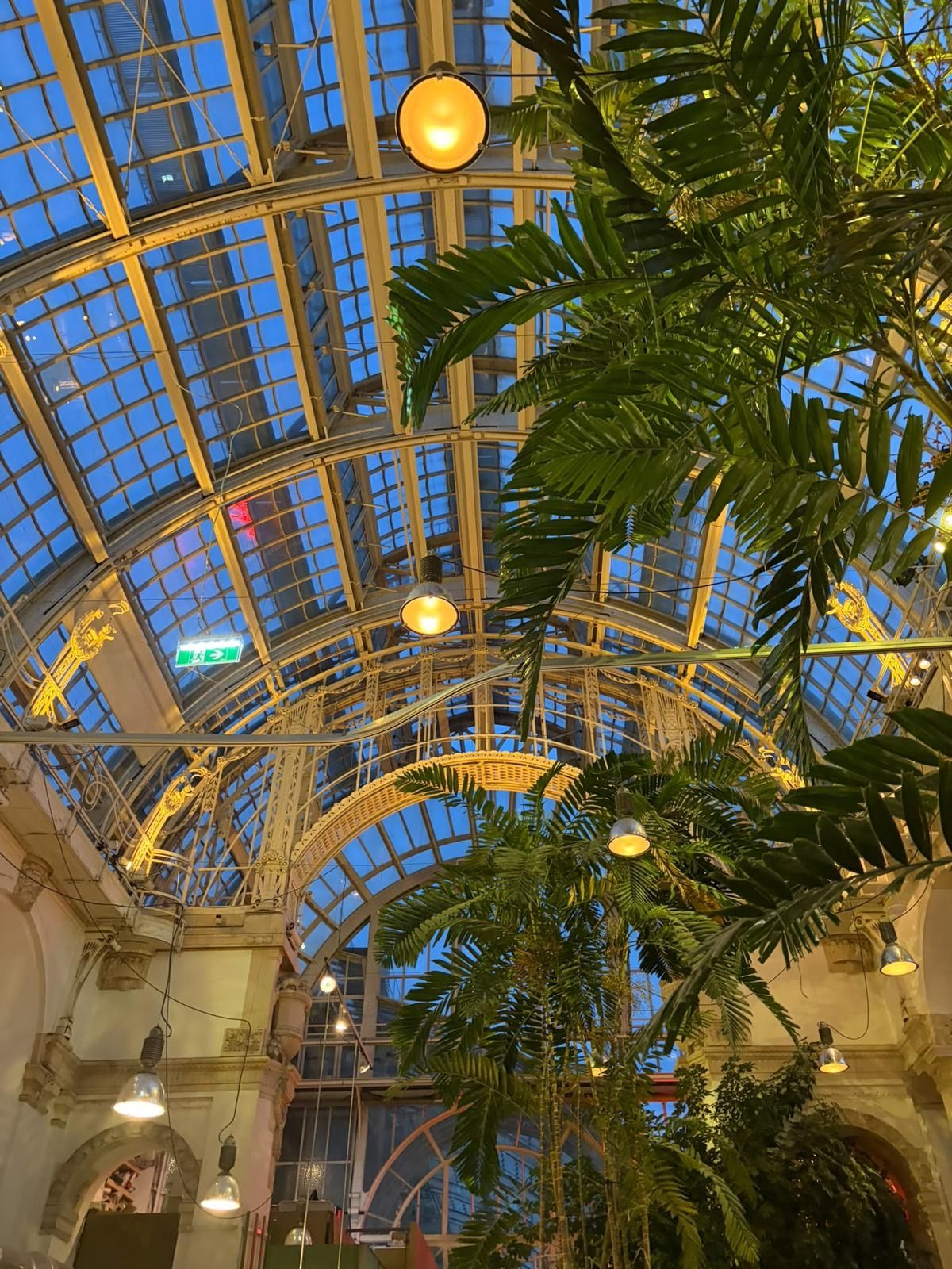 Palmenhaus de Viena: un espectacular café entre palmeras donde tomar un cóctel Hugo - Gastronomía y Moda