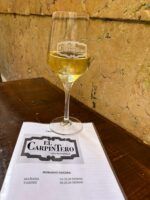 Taberna El Carpintero, tapas y precios excepcionales en el centro de Málaga - Gastronomía y Moda