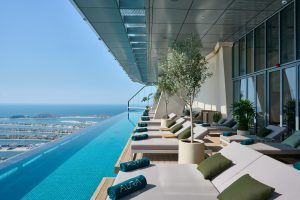 Inaugurada la piscina infinita más alta del mundo - Gastronomía y Moda