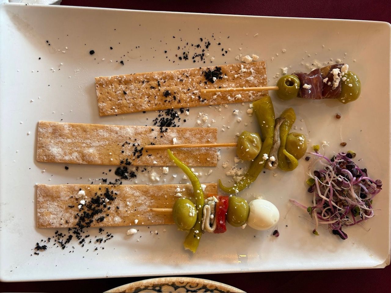La influencer Ana Isabel Pareja descubre el asador que está conquistando Sevilla con sus carnes a la brasa - Gastronomía y Moda
