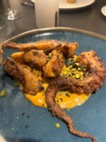 Amura, el restaurante a la altura del icónico faro de cabo de Palos - Gastronomía y Moda