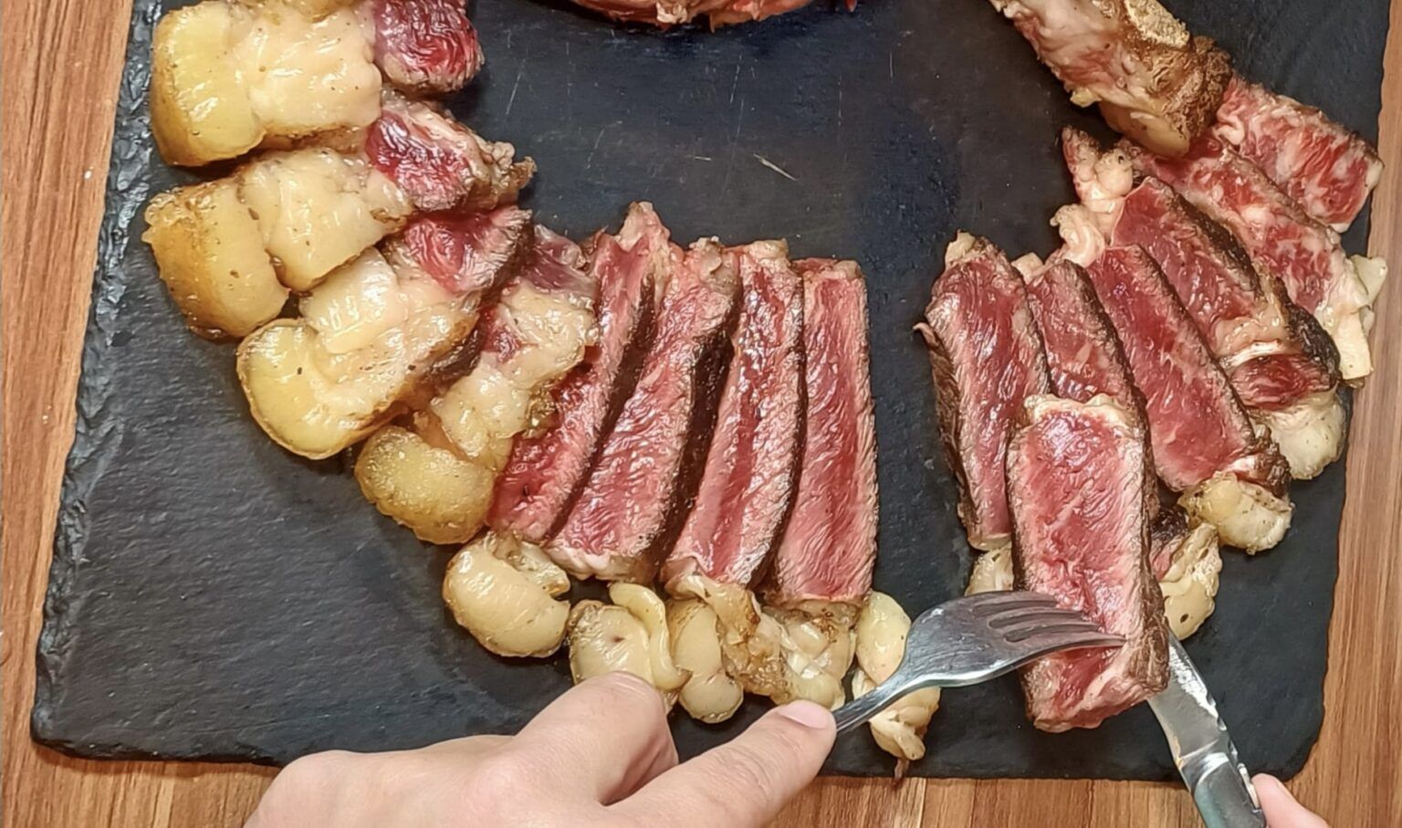 Altobrasa: el templo de las carnes a la brasa en Sevilla - Gastronomía y Moda