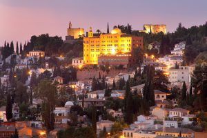 #QuédateenEspaña y redescubre Granada desde el Alhambra Palace - Gastronomía y Moda