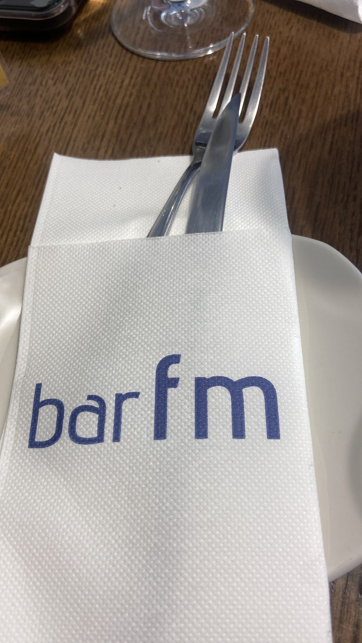 Bar FM, desde 1985 ofreciendo los mejores pescados y mariscos de la lonja de Motril - Gastronomía y Moda