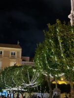 Murcia enciende la Navidad con el corazón por los afectados por la DANA - Gastronomía y Moda