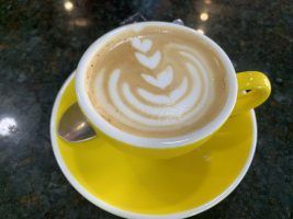 Cristo Muñoz, un experto barista que ha hecho de su pasión por el café su profesión - Gastronomía y Moda
