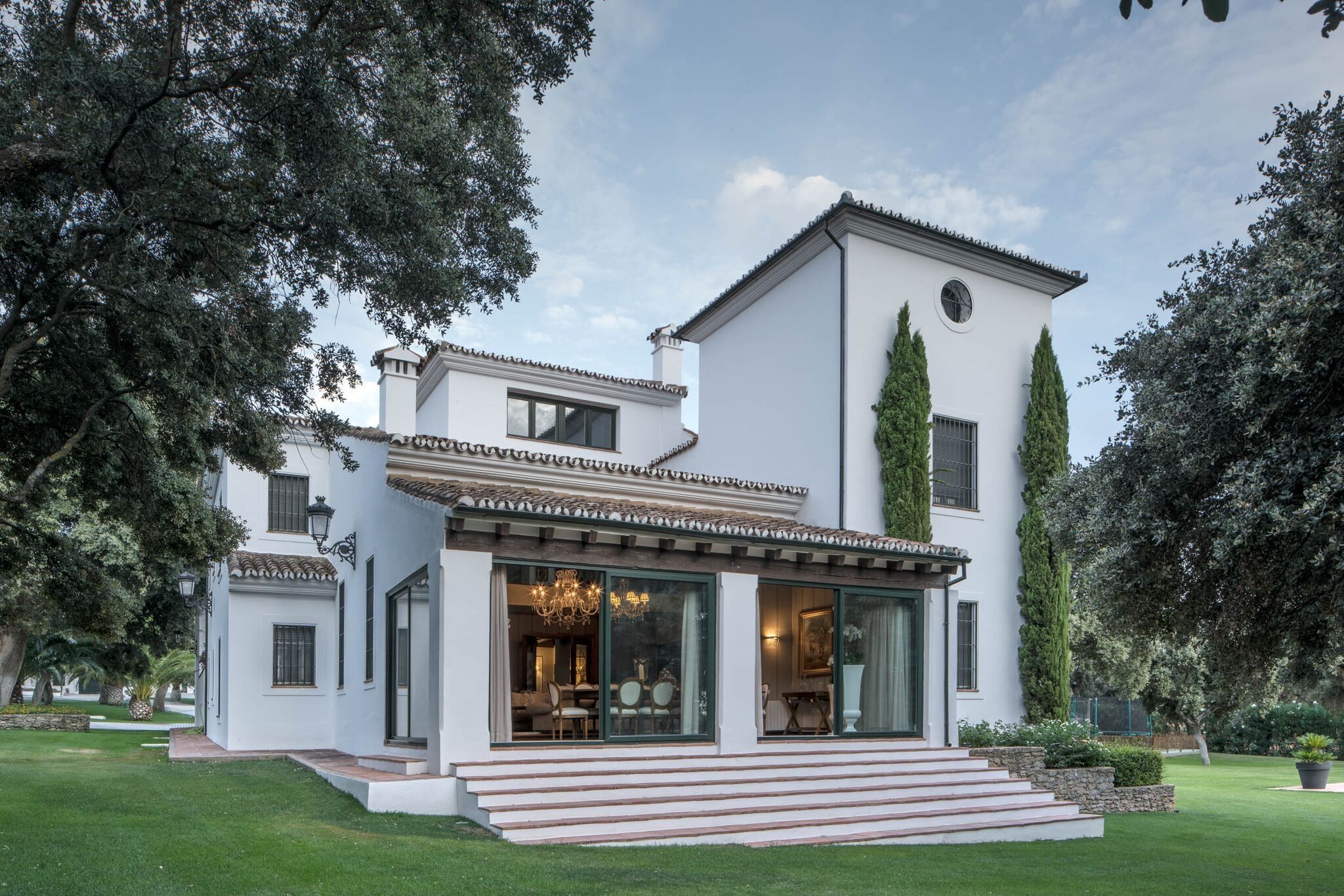 Autenticidad, naturaleza y tradición, parte fundamental del nuevo trabajo del estudio de diseño de interiores de Antonio Calzado en un Cortijo en Setenil de las Bodegas - Gastronomía y Moda