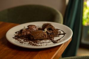 Casa Cuna abre en Sevilla: cocina mediterránea con producto y sofisticación en una espectacular casa palacio del siglo XIX - Gastronomía y Moda