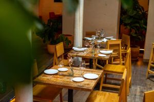 Casa Cuna abre en Sevilla: cocina mediterránea con producto y sofisticación en una espectacular casa palacio del siglo XIX - Gastronomía y Moda