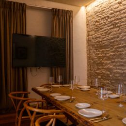 Casa Cuna abre en Sevilla: cocina mediterránea con producto y sofisticación en una espectacular casa palacio del siglo XIX - Gastronomía y Moda