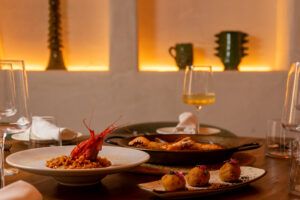 Casa Cuna abre en Sevilla: cocina mediterránea con producto y sofisticación en una espectacular casa palacio del siglo XIX - Gastronomía y Moda