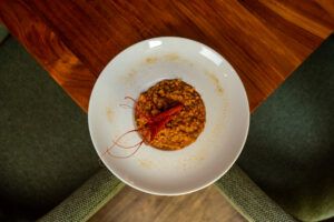 Casa Cuna abre en Sevilla: cocina mediterránea con producto y sofisticación en una espectacular casa palacio del siglo XIX - Gastronomía y Moda