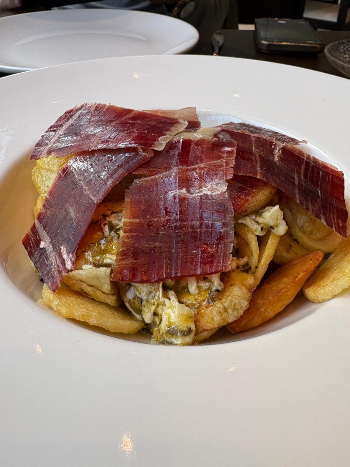 Ana Isabel Pareja recomienda en Instagram uno de los restaurantes con más encanto de Sevilla - Gastronomía y Moda
