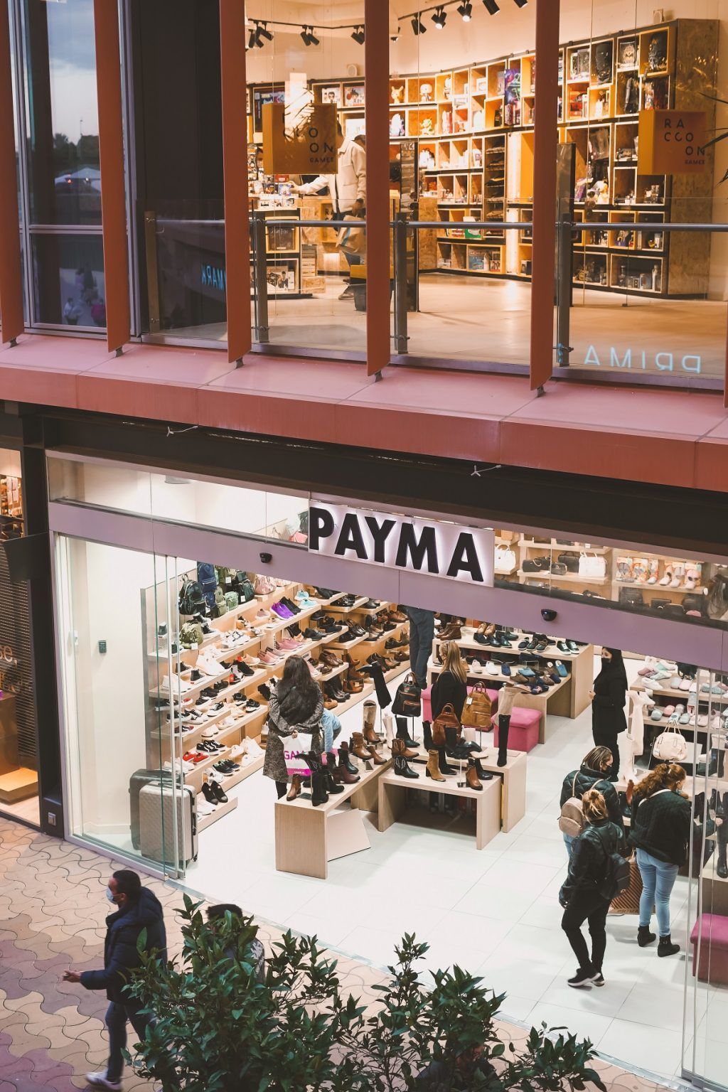 TORRE SEVILLA refuerza su oferta de moda con la firma andaluza de calzado PAYMA - Gastronomía y Moda