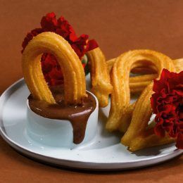 OLÉOLÁ, una experiencia con alma flamenca - Gastronomía y Moda