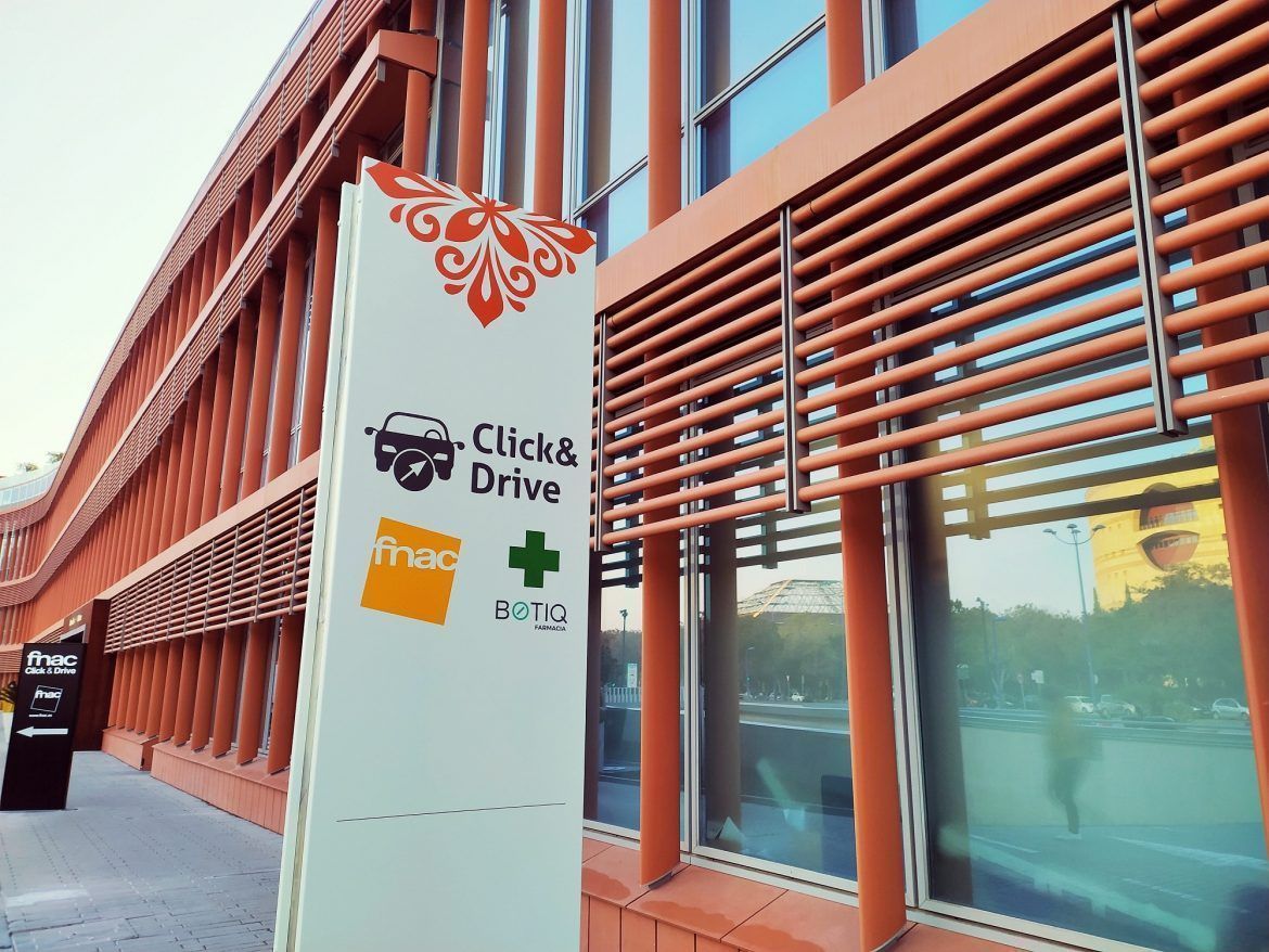 El Centro Comercial TORRE SEVILLA lanza su servicio de “Click & Drive” para la recogida de pedidos online - Gastronomía y Moda