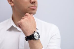 ¿Un reloj inspirado en el mundo del motor o un modelo retro de culto? - Gastronomía y Moda