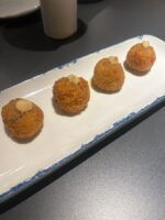 Amura, el restaurante a la altura del icónico faro de cabo de Palos - Gastronomía y Moda