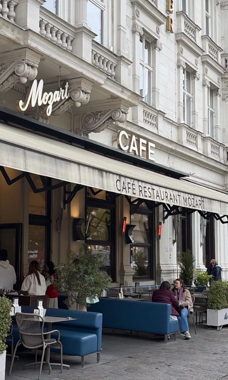 Café Mozart de Viena: así es uno de sus cafés más famosos y su tradicional Apfelstrudel - Gastronomía y Moda