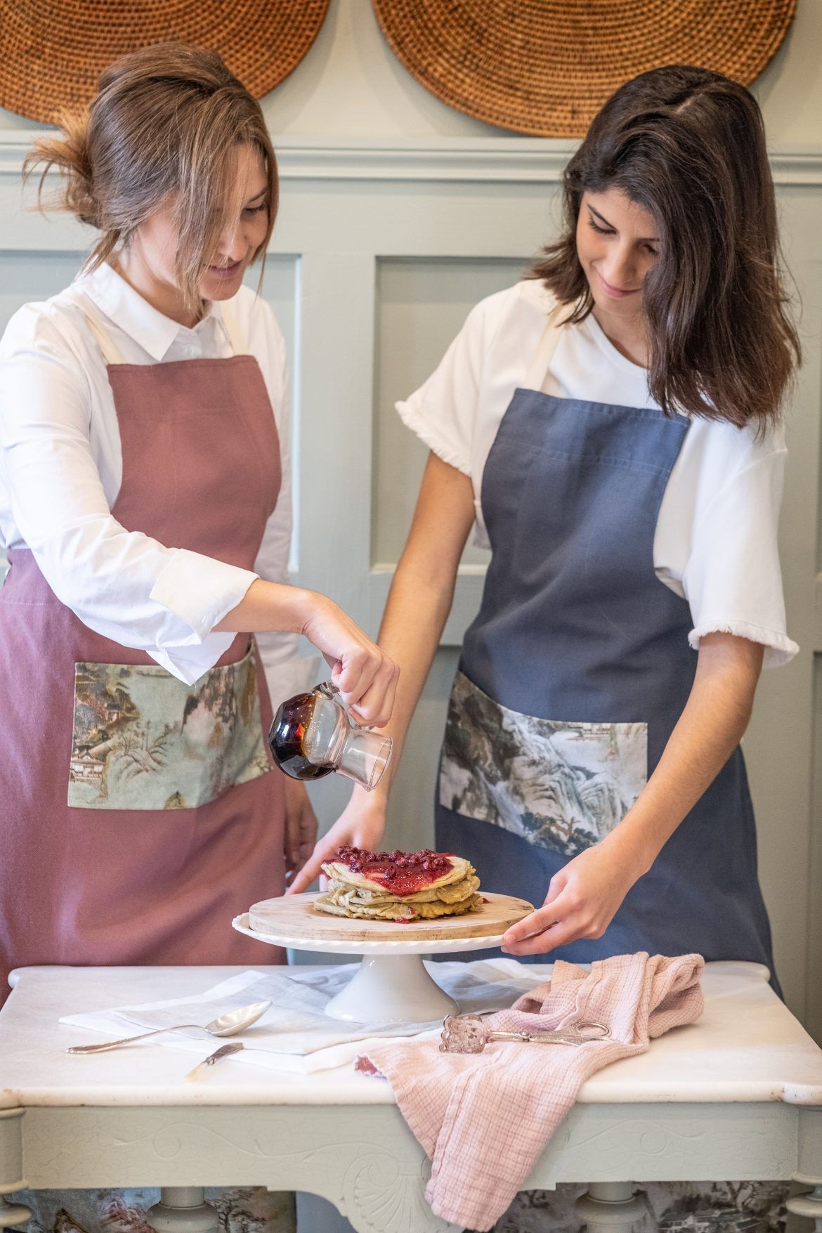 Maison Balmont la firma sevillana de delantales que conquista a celebrities e influencers de cocina - Gastronomía y Moda
