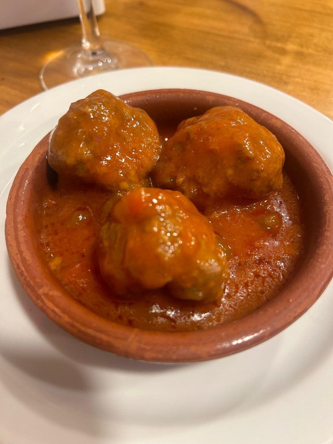Si estas en Málaga, a Mesón Donde Carlos debes ir - Gastronomía y Moda