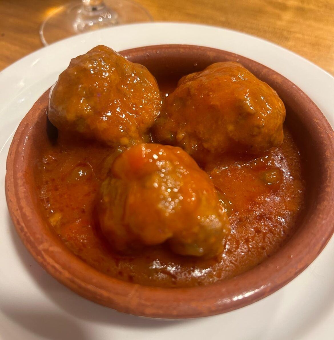 Si estas en Málaga, a Mesón Donde Carlos debes ir Si estas en Málaga, a Mesón Donde Carlos debes ir - Gastronomía y Moda