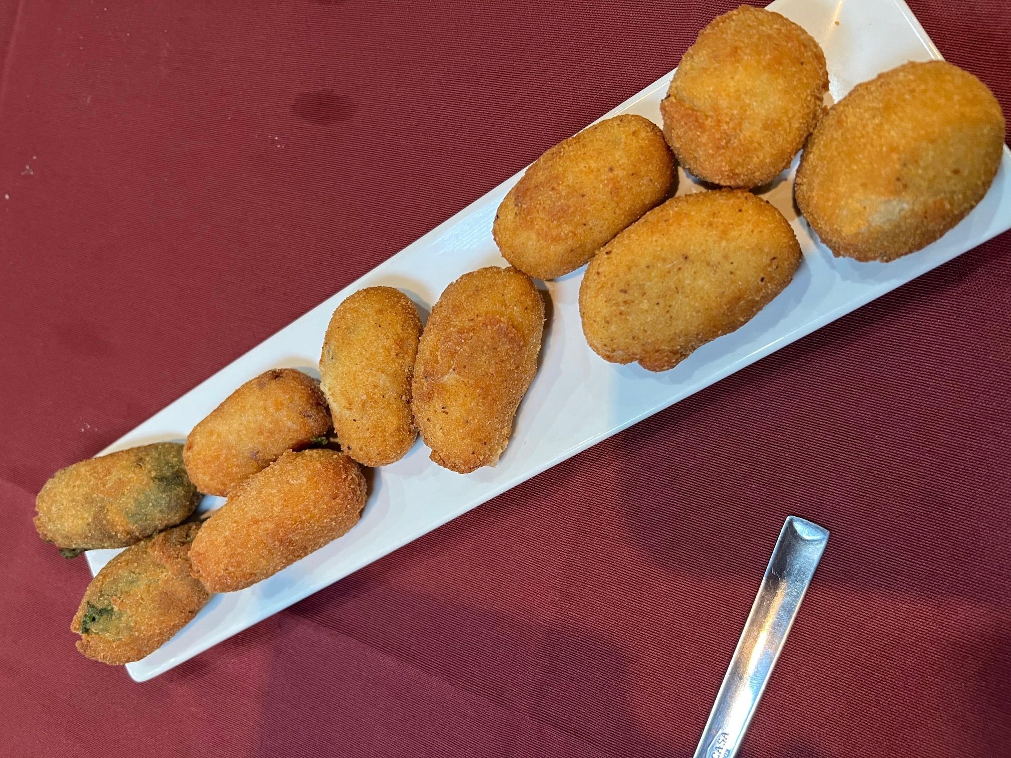 La influencer Lola Martín descubre el restaurante escondido en la Sierra de Aracena y Picos de Aroche que está conquistando a los amantes de la cocina tradicional - Gastronomía y Moda