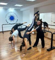 Pilates Barre en el sevillano barrio del Porvenir - Gastronomía y Moda